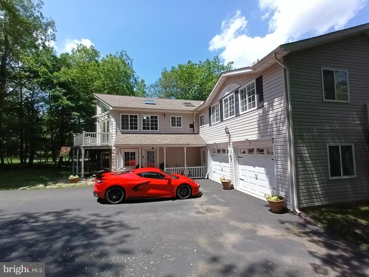 Property Photo: 618 Old Stage Road PA 18210