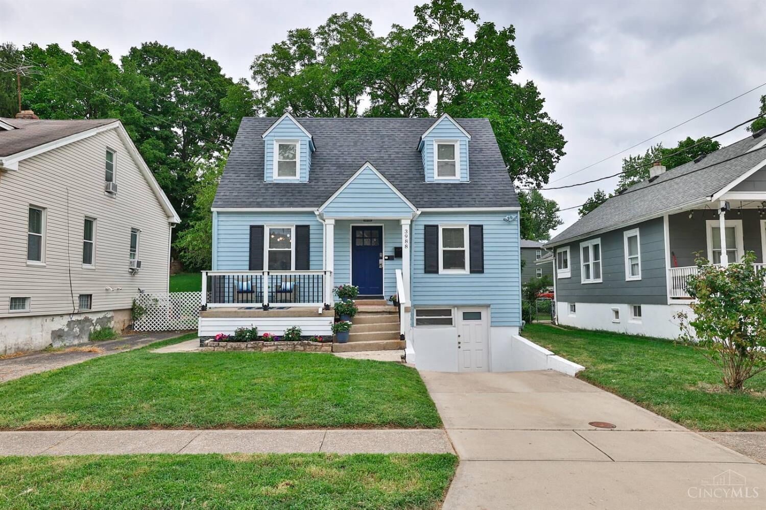 Property Photo: 3988 S Whetzel Avenue OH 45227