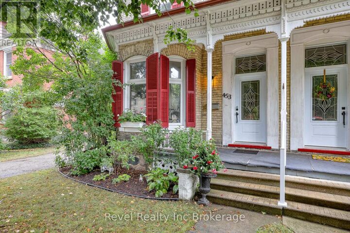 Property Photo:  453 Drew Street  ON N4S 4V4