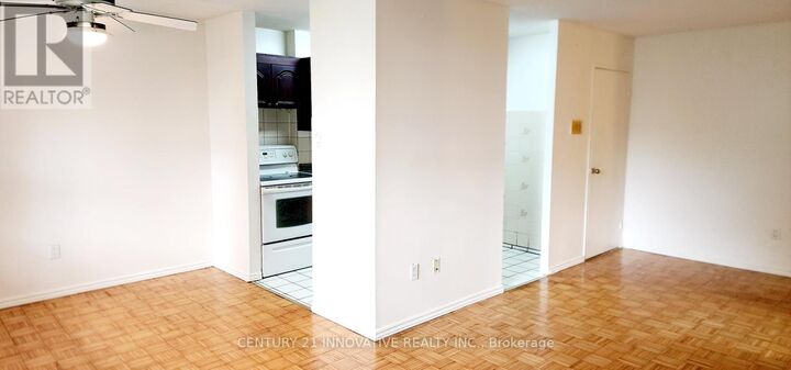 Property Photo: 1950 Kennedy Road 405 ON M1P 4S9