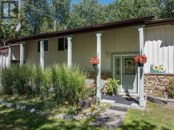 Property Photo: 179 Riverside Drive ON K0M 1S0