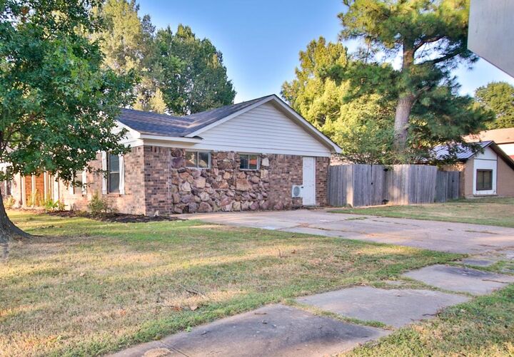 Property Photo:  1203 Roselawn Drive  AR 72301 