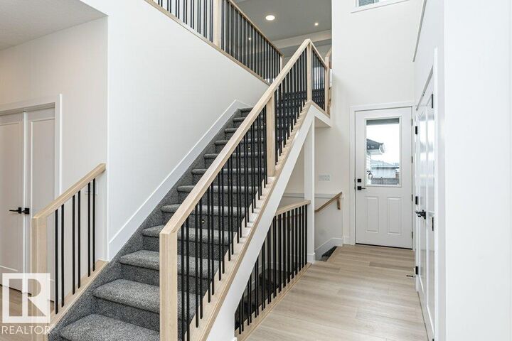 Property Photo:  5 Patriot Way  AB T7X 2W6 