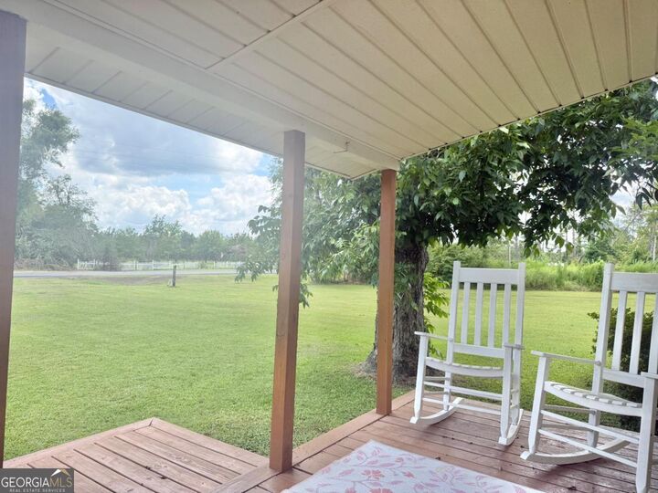 Property Photo:  3439 E River Road  GA 31549 