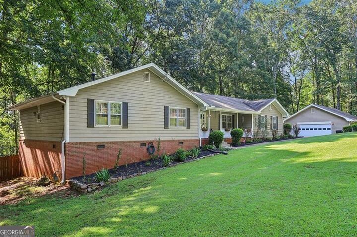 Property Photo: 3284 Creekside Drive SE GA 30094
