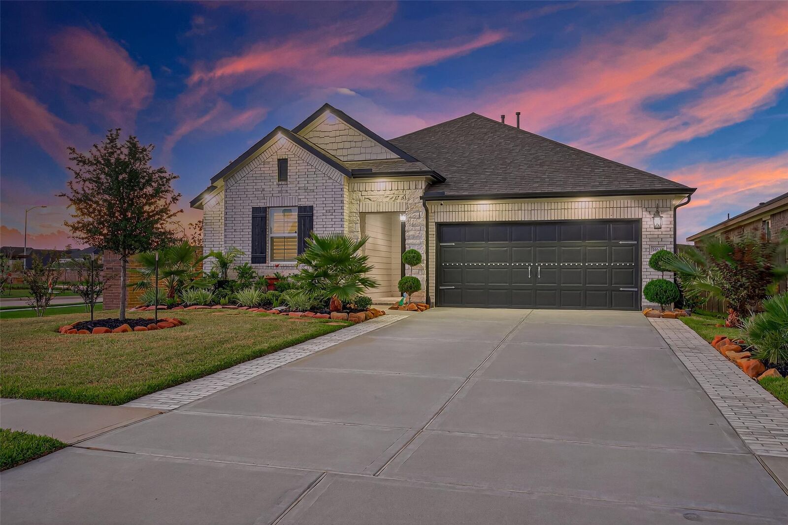 Property Photo: 31634 Rosebud Valley Lane TX 77447