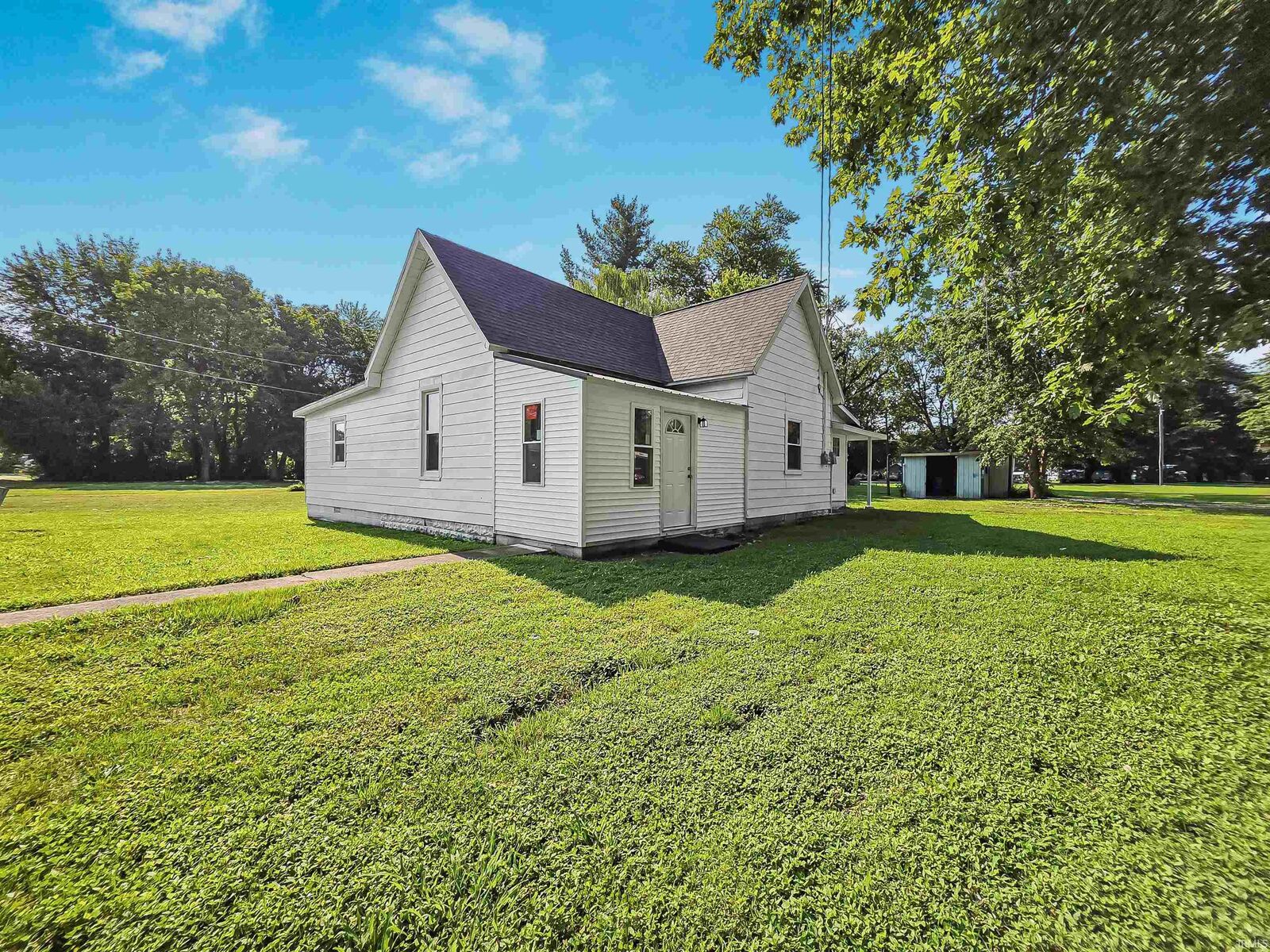 Property Photo:  416 Matilda Street  IN 47529 