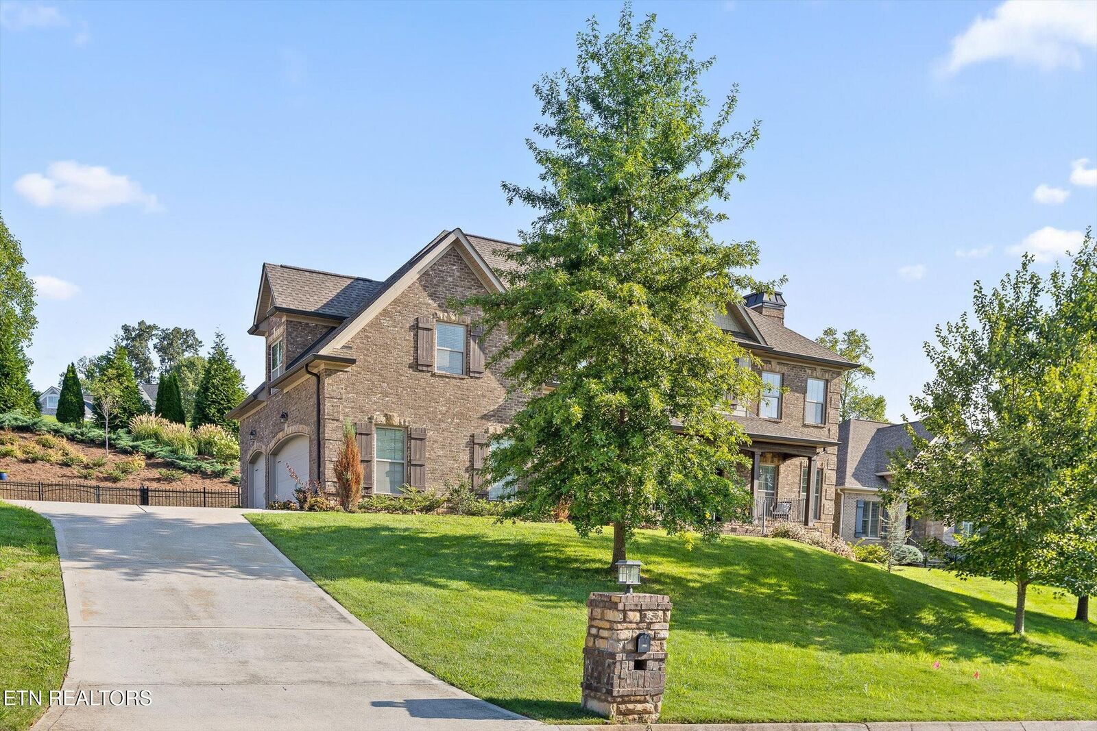 Property Photo:  10045 Fox Cove Rd  TN 37922 