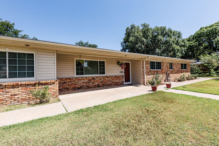 Property Photo:  3816 53rd Street  TX 79413 
