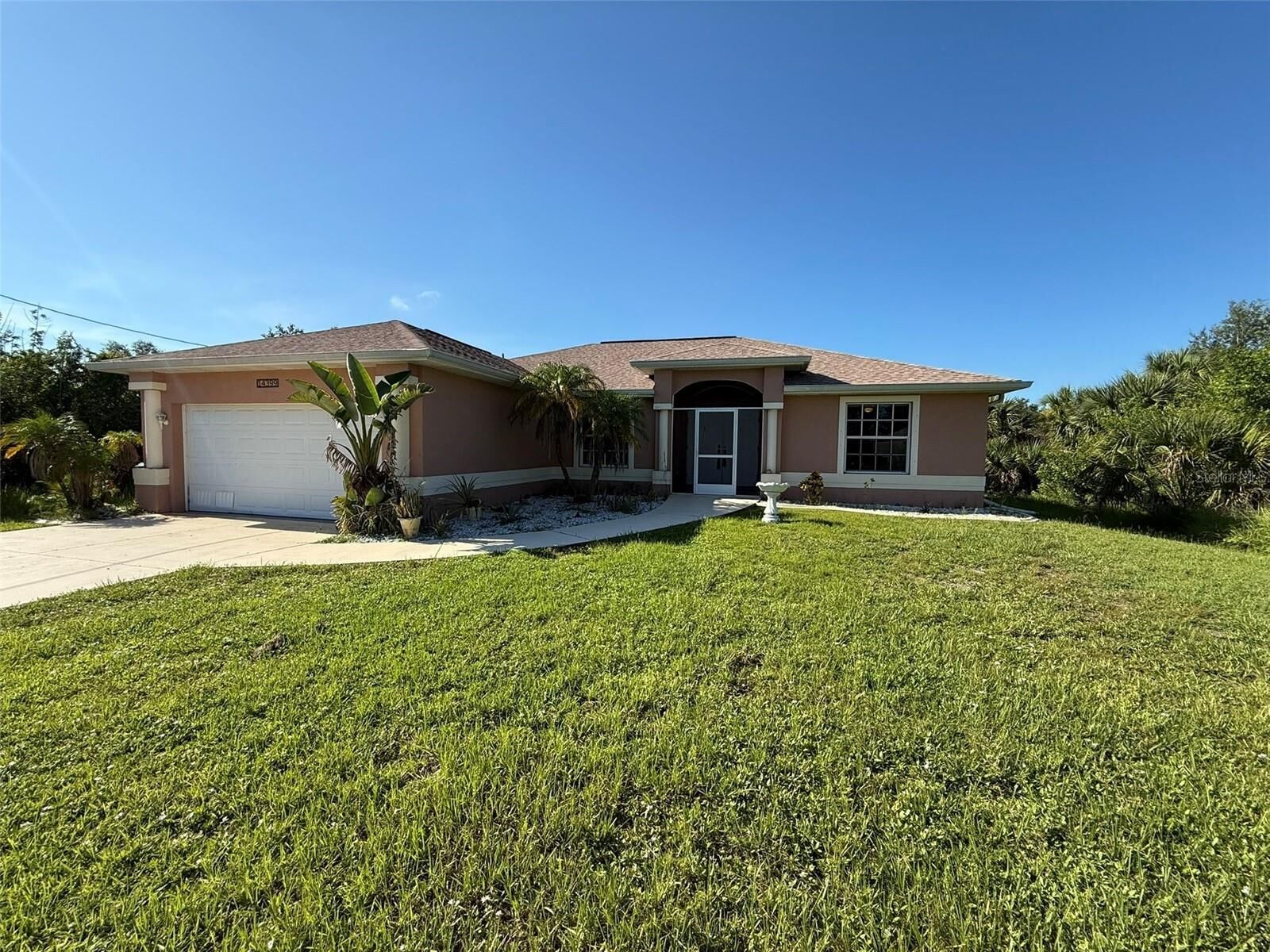 Property Photo: 14399 Morristown Ave FL 33981