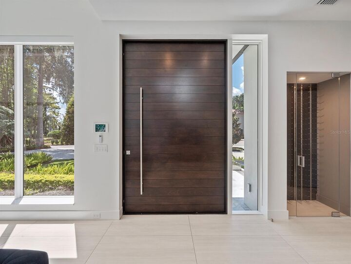 Property Photo: 350 Northwind Road FL 32751