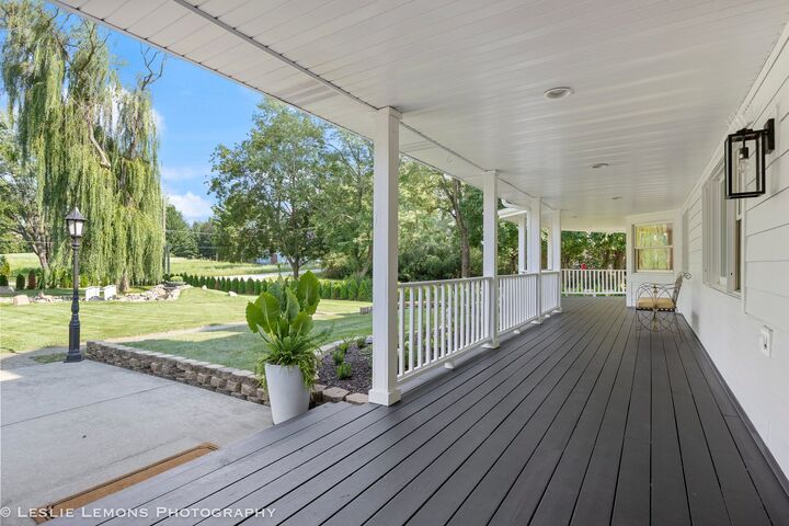 Property Photo: 8S452 Bell Drive IL 60565