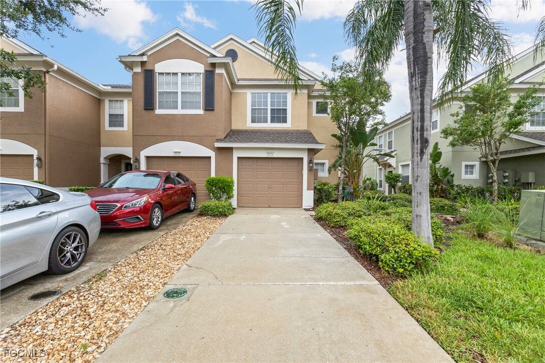 Property Photo: 8324 72nd Lane E FL 34201
