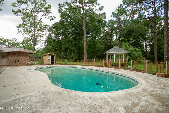 Property Photo:  188 Estates Drive  FL 32177 