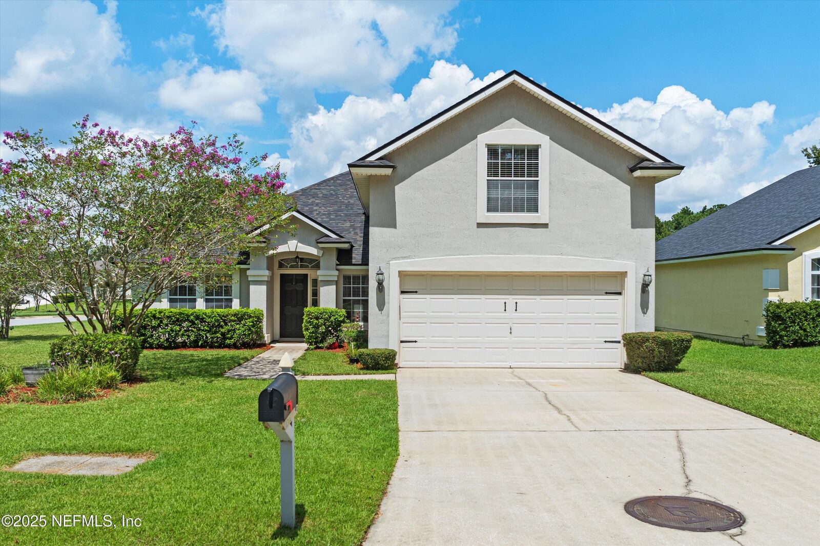 Property Photo: 1532 Summerdown Way FL 32259