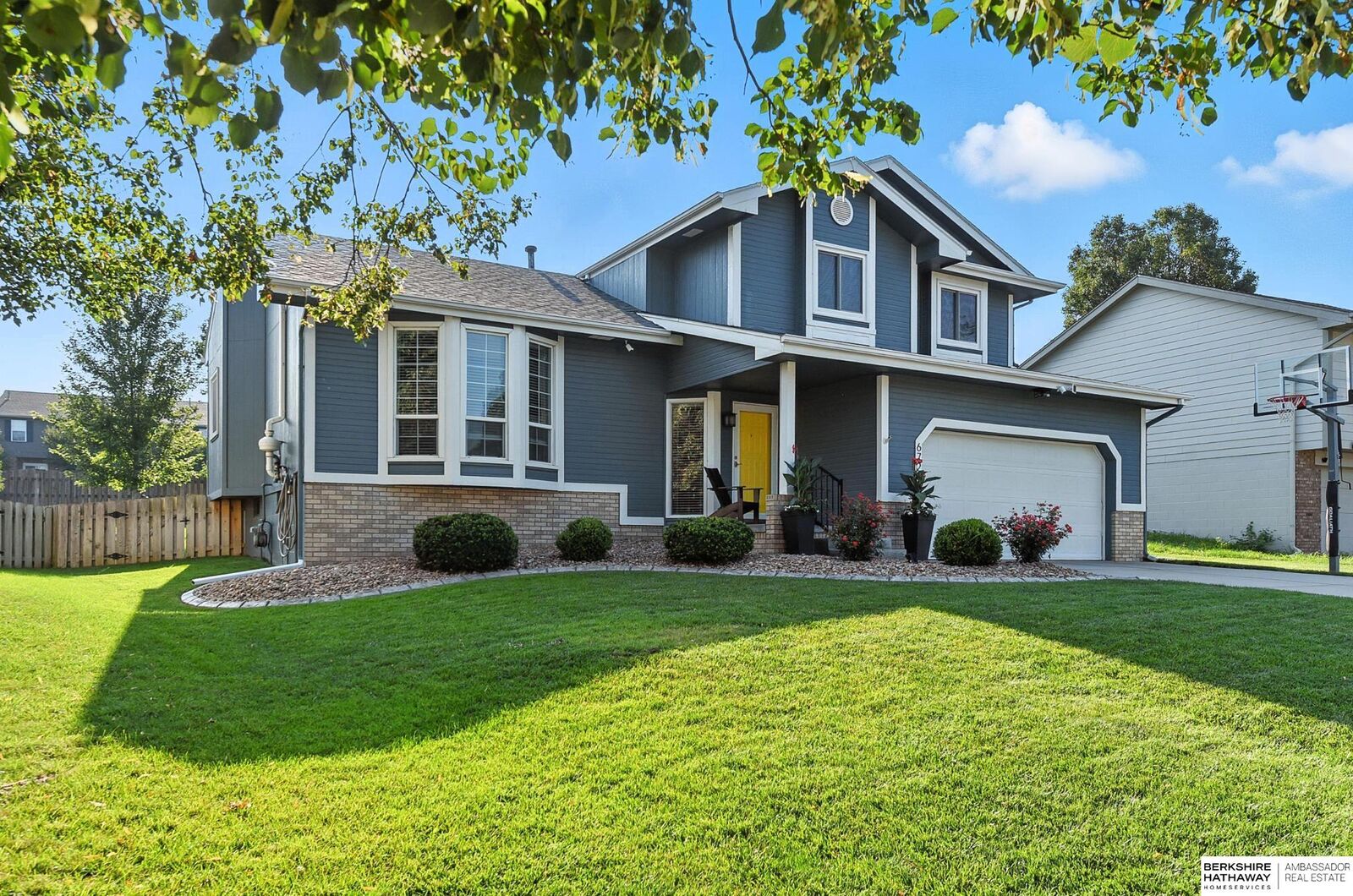 Property Photo:  6721 N 108th Avenue  NE 68164 