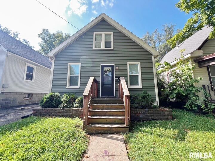 600 E Maywood Avenue  Peoria IL 61603 photo