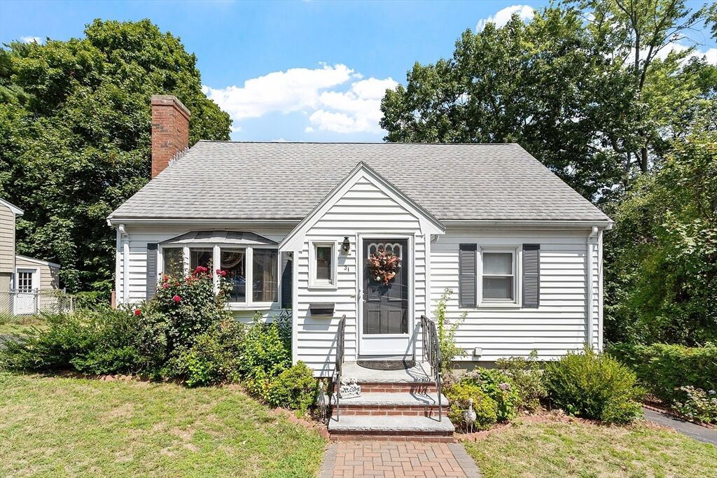 Property Photo:  31 Spring View Dr  MA 01904 