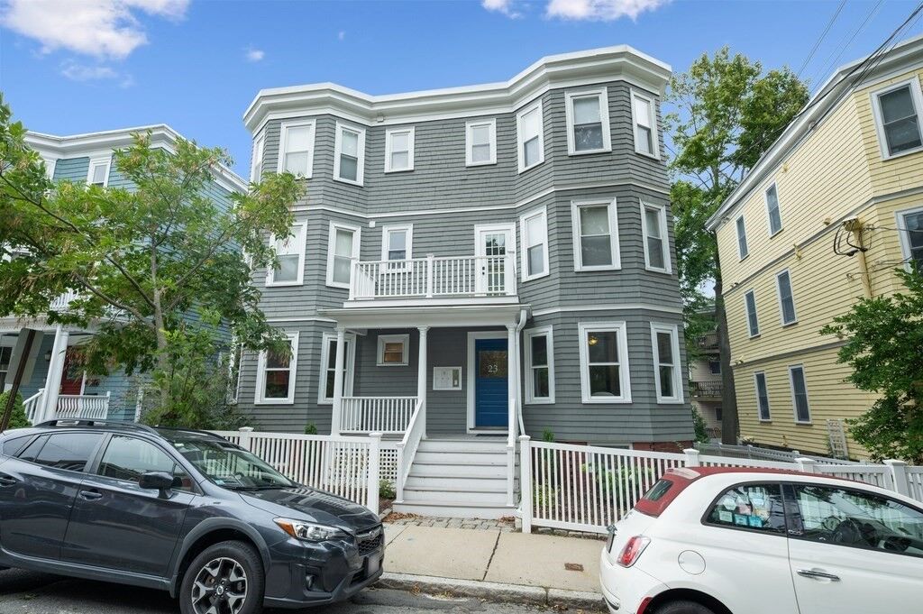 Property Photo:  23 Cambridge Terrace 1  MA 02140 