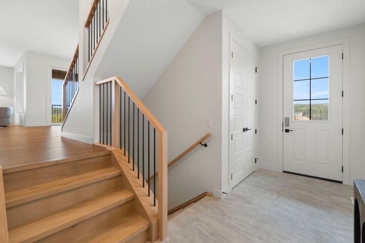 Property Photo: 28 Sunvalley View AB T4C 0X8