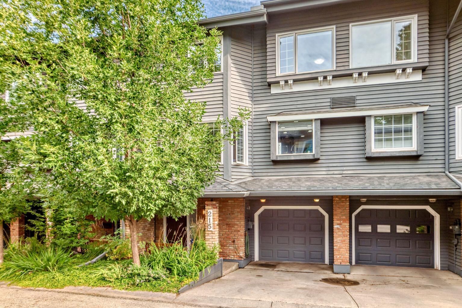 Property Photo:  4037 42 Street NW 215  AB T3A 2M9 