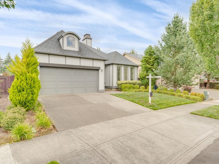 Property Photo: 421 N Helens View Dr WA 98642
