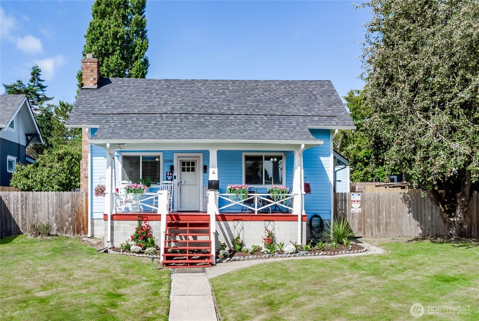 Property Photo:  5208  S Cushman Ave  WA 98408 