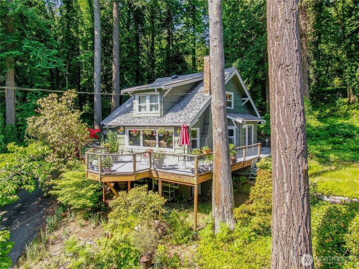 671  Chuckanut Drive N  Bellingham WA 98225 photo