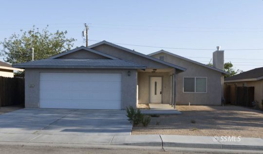 Property Photo: 1212 W Coronado Ave CA 93555