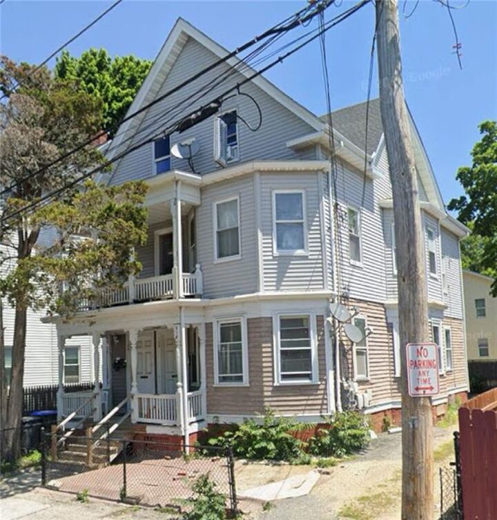 Property Photo:  106 Taylor Street  RI 0295 