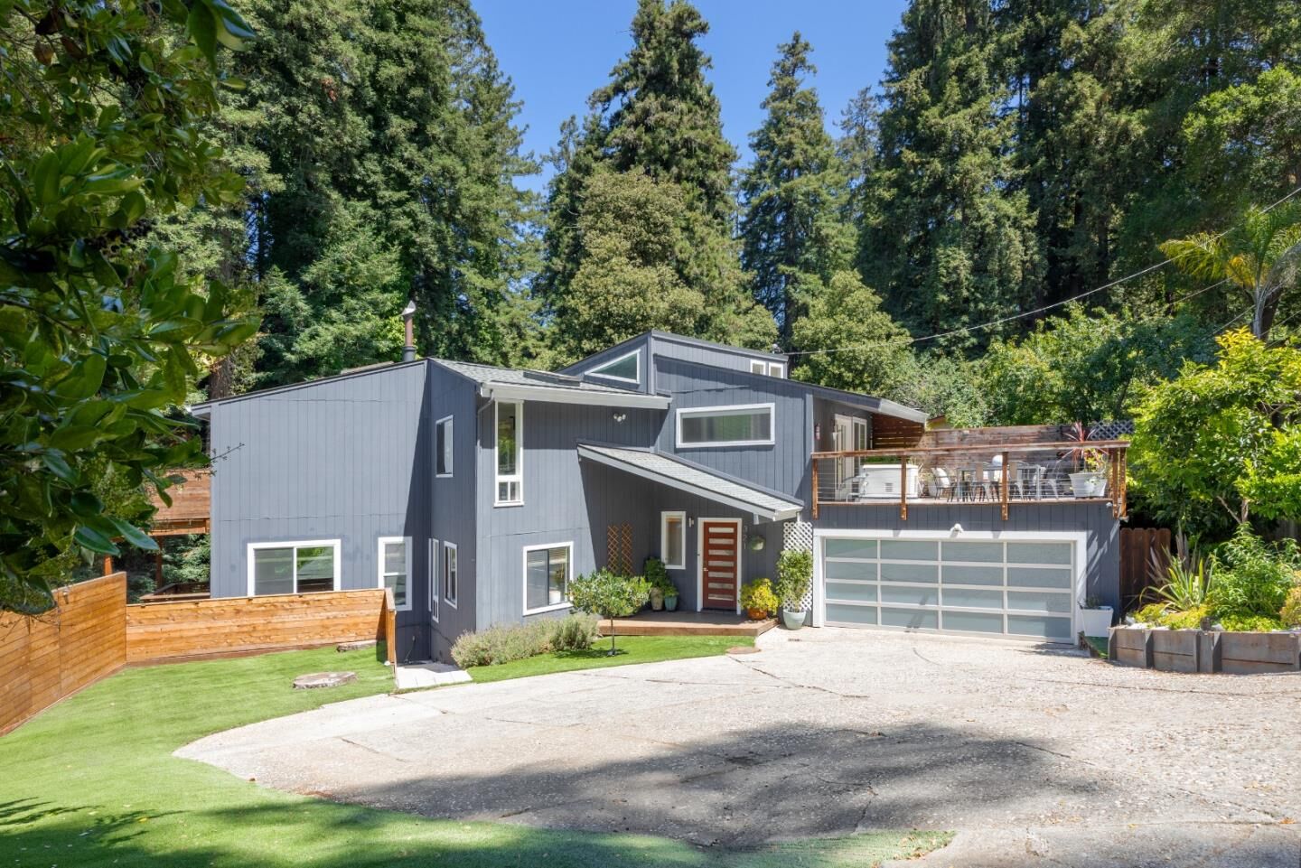 Property Photo: 321 Valencia Road CA 95003