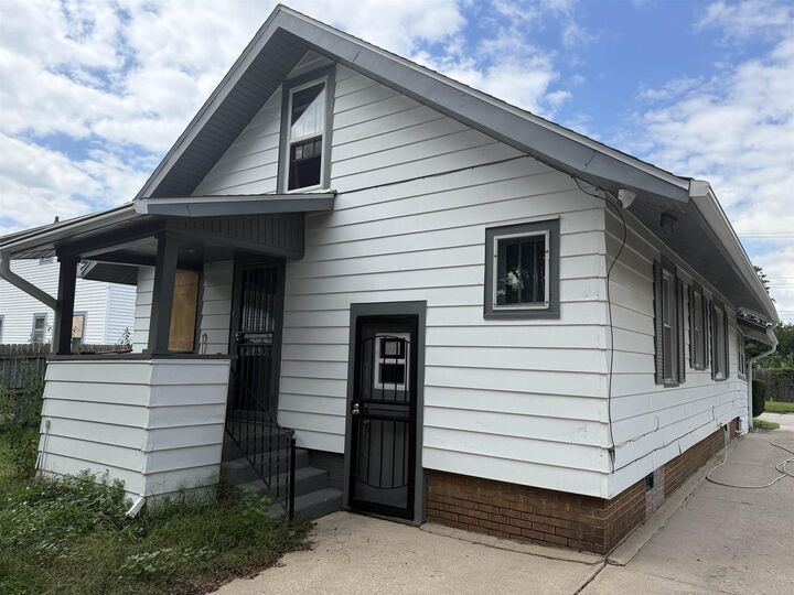 Property Photo: 1200 Randall Street WI 53511