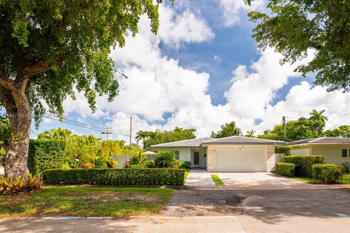 1551 Ancona Ave  Coral Gables FL 33146 photo
