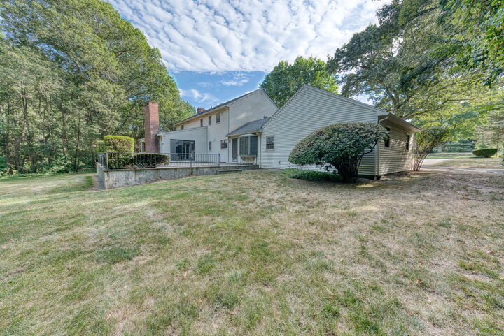 Property Photo: 109 Bittersweet Hill CT 06109