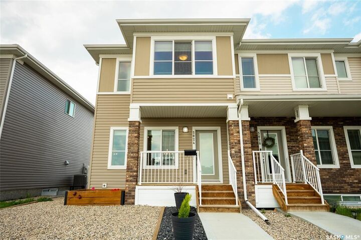 5024 Primrose Green Drive E  Regina SK S4V 3S5 photo