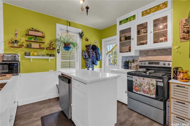 Property Photo: 2152 Rae Street SK S4T 2E7