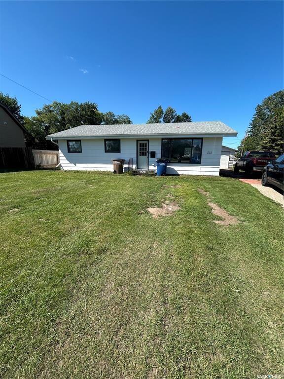 Property Photo: 222 2nd Avenue W SK S0A 1W0
