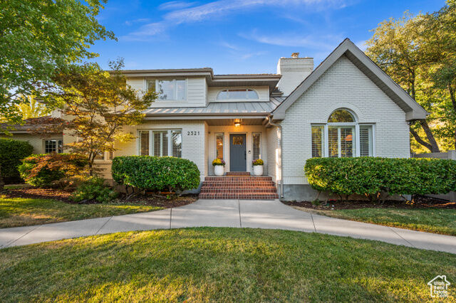 Property Photo:  2321 E Wrenhaven Ln  UT 84121 