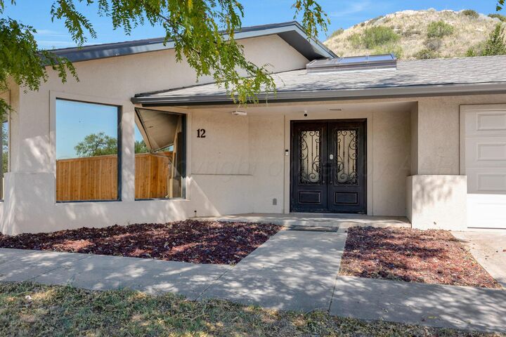 Property Photo: 12 Kendal Road TX 79124-5703