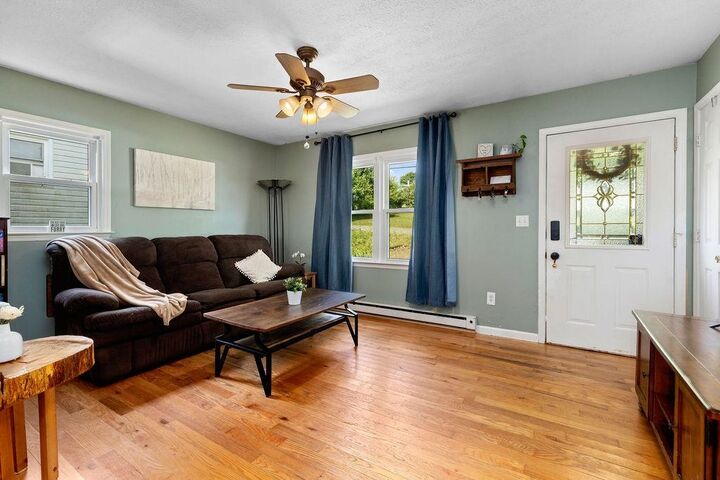 Photo de la propriété:  54 Beverley St  VA 24482 