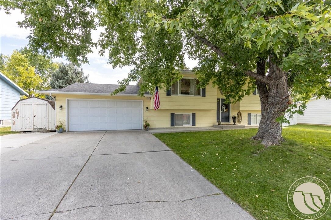 Property Photo:  1147 Minuteman St  MT 59105 