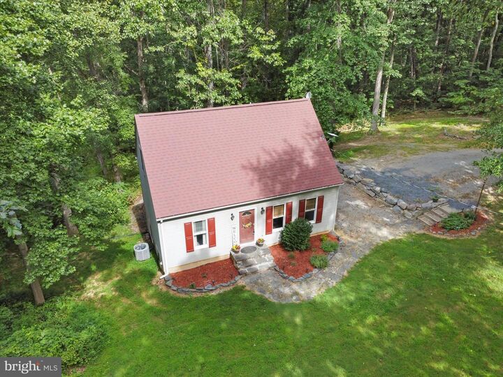 Property Photo: 716 Sapwood Drive WV 25427
