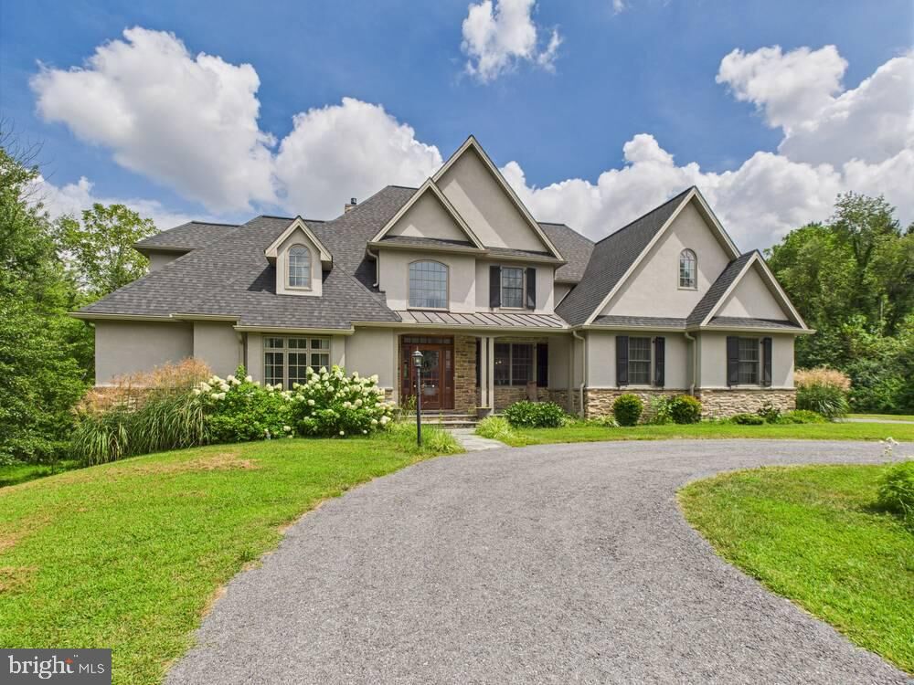 Property Photo:  2501 Shaub Road  PA 17601 