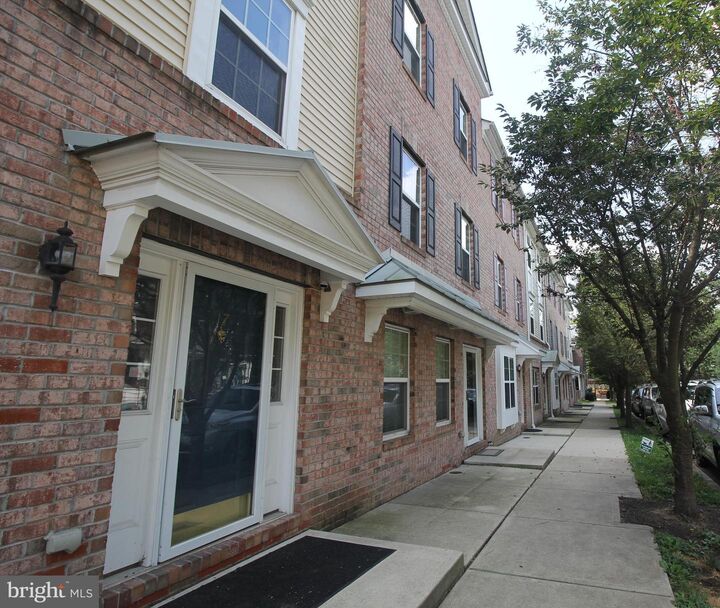 Property Photo:  17 Cliff Street  NJ 08611 
