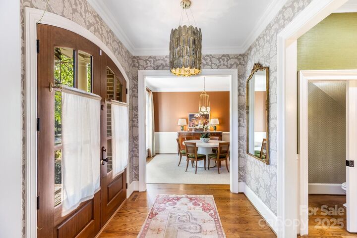 Property Photo:  2149 Colony Road  NC 28209 