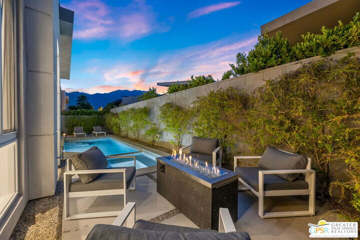 Property Photo: 4251 Amber Ln CA 92262