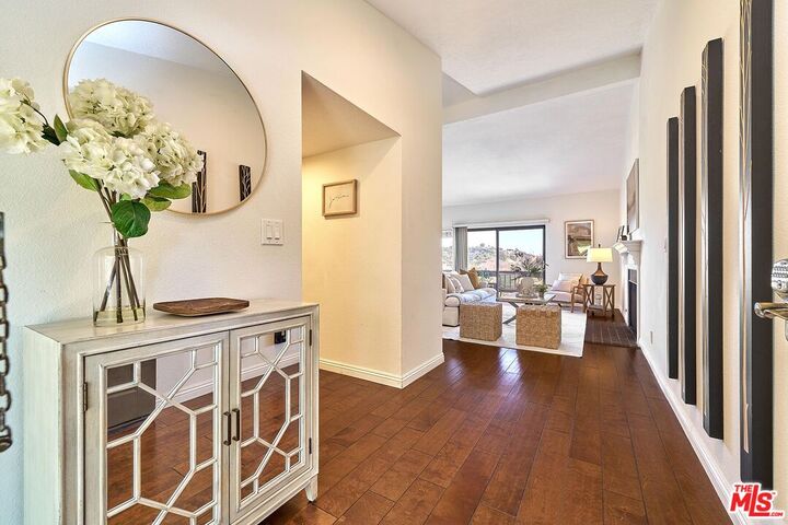 Property Photo: 766 Fremont Villas CA 90042