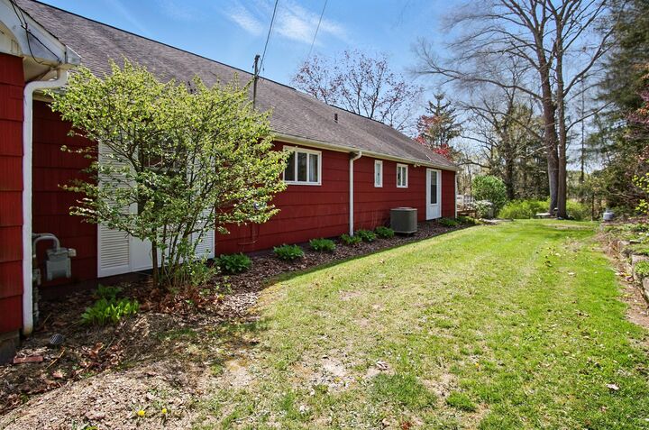 Property Photo: 1165 Friendship Drive OH 43762