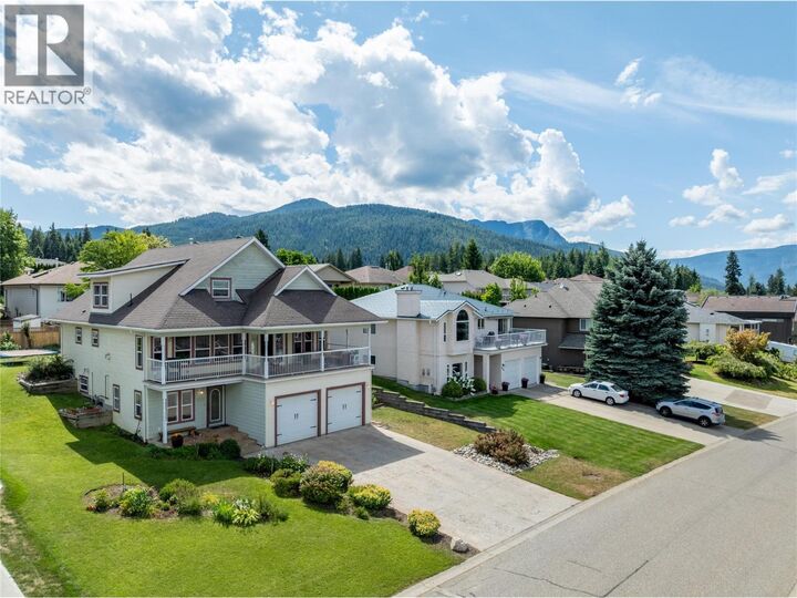 Property Photo: 2500 4th Avenue Southeast BC V1E 1K7