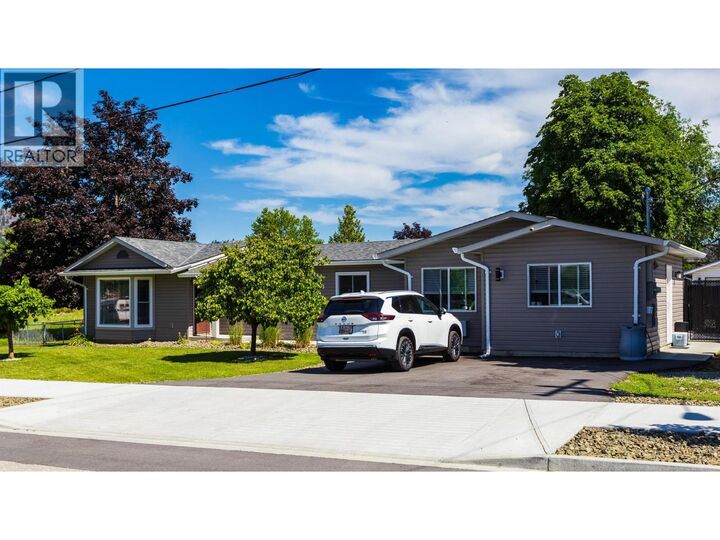 Property Photo: 1490 Cornwall Road BC V1X 1N9